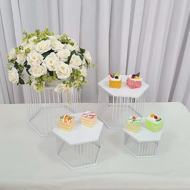 메탈 다이닝 랙 티 브레이크 케이크 스낵 랙 철제 큐브 - Food Snacks With Iron 리뷰 및 가격