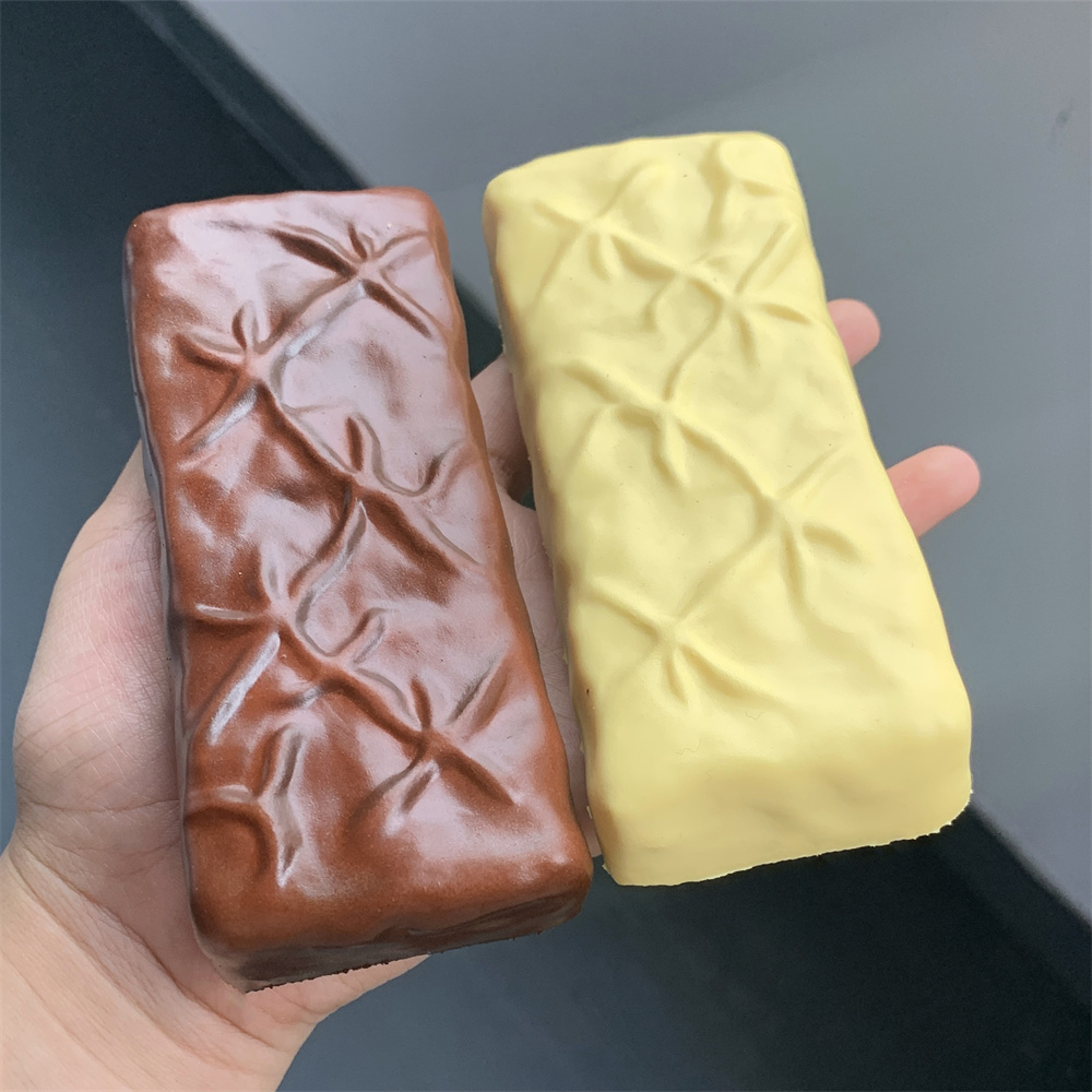 인공 플라스틱 부드러운 음식의 대형 스니커즈 모델 시뮬 - Food Xxl 리뷰 및 가격